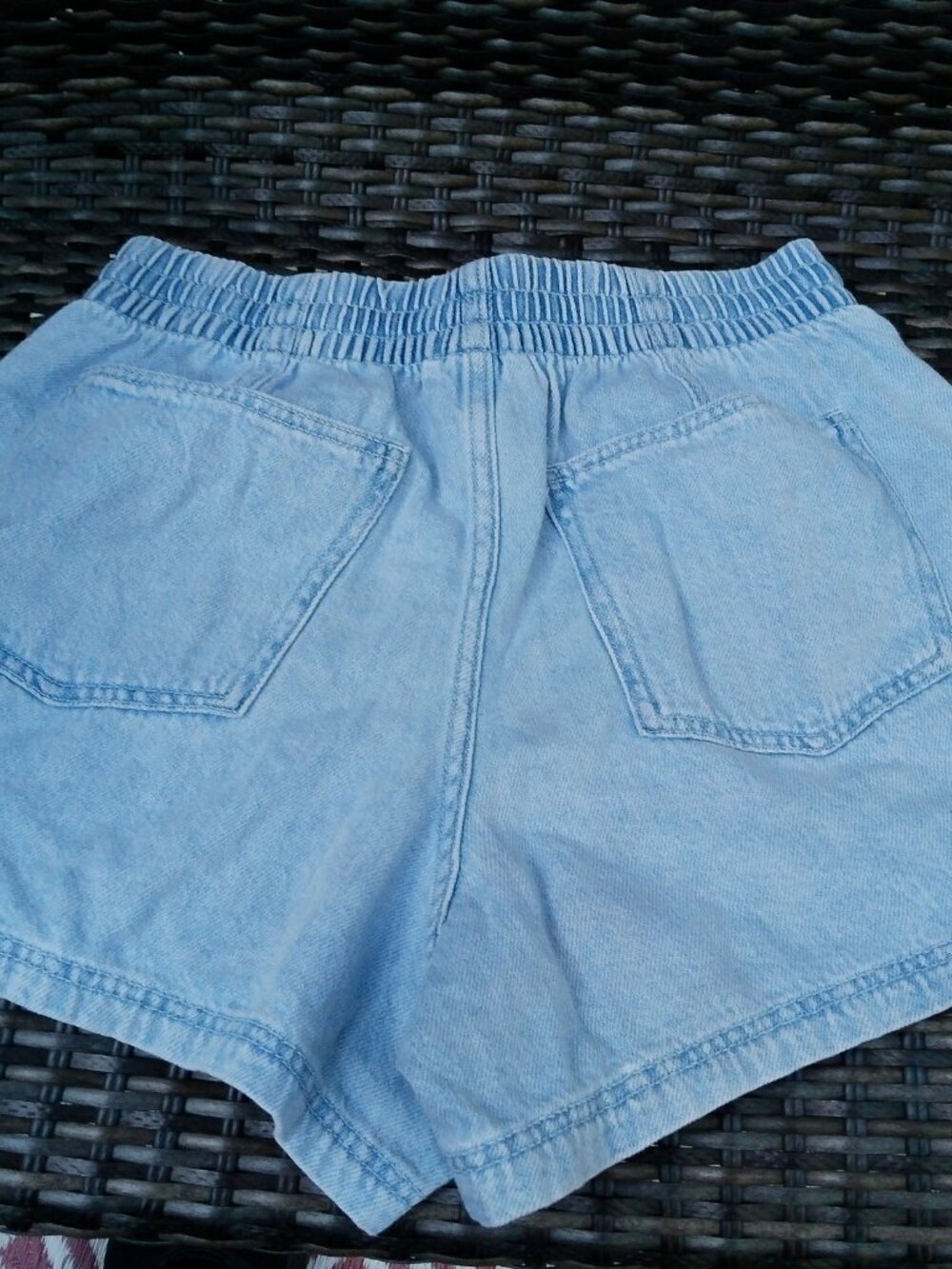 UNIVERSAL THREAD DENIM WITH DRAW STRING SIZE SMALL GOOD CONDITION - Picture 2 of 4